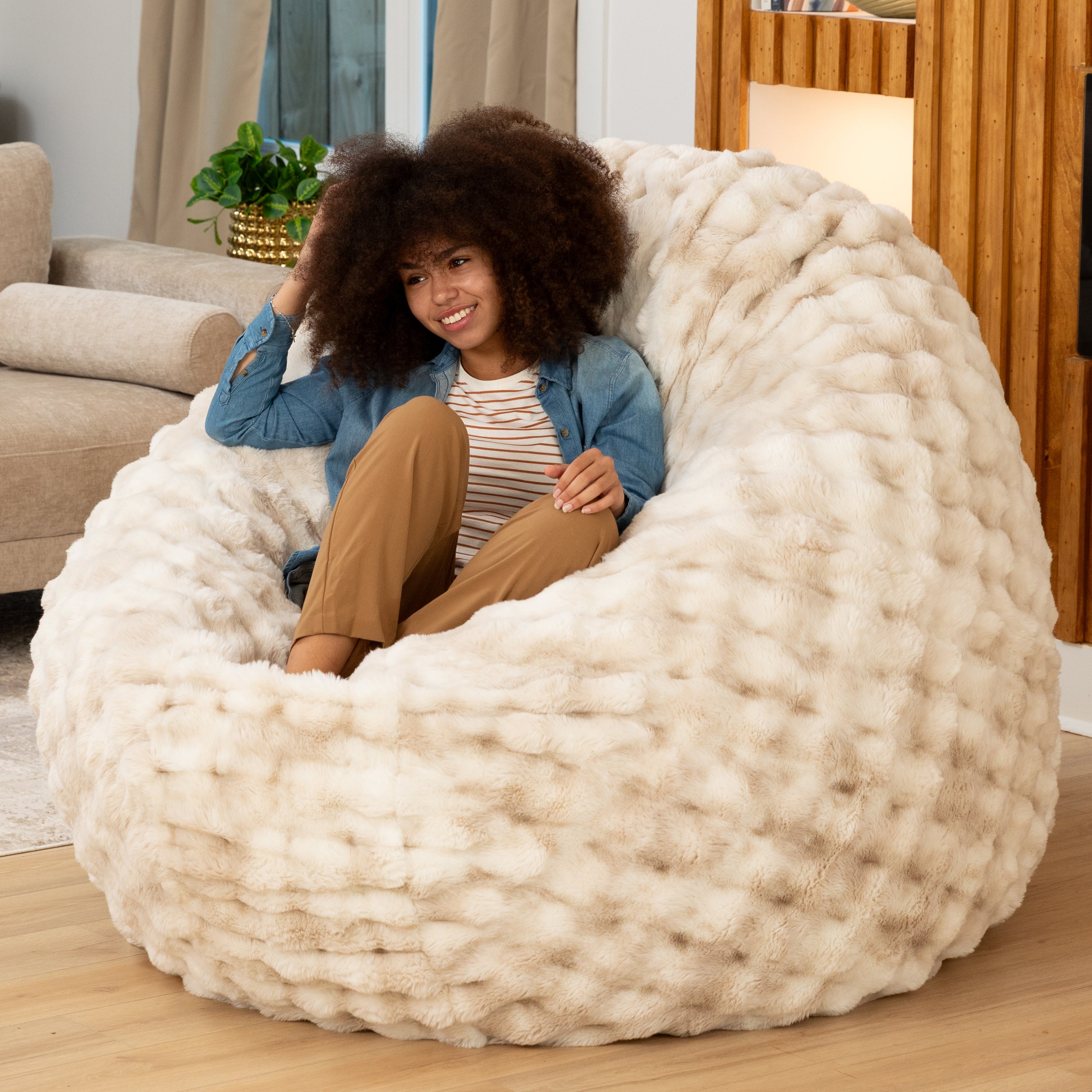Big Snuggler by Raven-Symoné